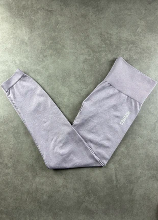 Legging Gymshark parfait pour le sport taille M Lila, brand: Gymshark, condizioni: Ottime, taglia: M / IT 42 / EU 38, €10.00, €11.20 include la Protezione acquisti