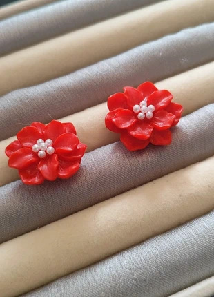 Ultimate Statement Red Poinsettia Stud Earrings | Resin Flower & Pearl Centre | Festive Party Glam, brand: Oliver Bonas, condition: Very good, £8.13, £9.24 includes Buyer Protection