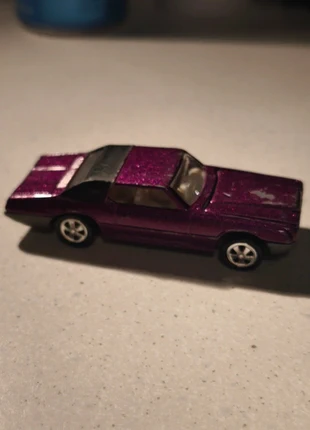 Voiture Johnny lightning custom thunderbird, marca: Johnny Lightning, estado: Satisfatório, tamanho: L, €6.00, €7.00 inclui Proteção do Comprador