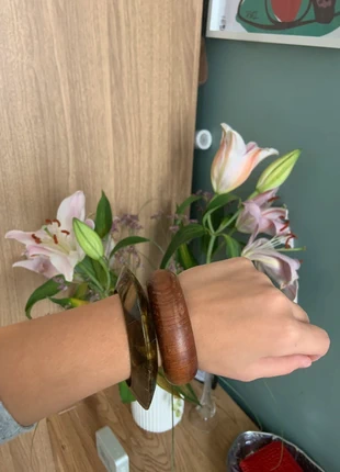 Lot de deux bracelets, marque: Vintage Dressing, état: Très bon état, 4,00 €, 4,90 € Protection acheteurs incluse