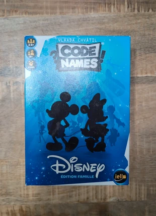 Code names disney - complet 🎁🎄, marke: iello, zustand: Sehr gut, 17,00 €, 18,55 € inklusive Vinted-Käuferschutz