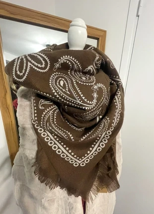 Foulard, marque: aucune, état: Très bon état, 20,00 €, 21,70 € Protection acheteurs incluse