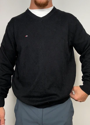 Pull col V Tommy Hilfiger taille M, brand: Tommy Hilfiger, condition: Very good, size: M, €25.00, €26.95 includes Buyer Protection