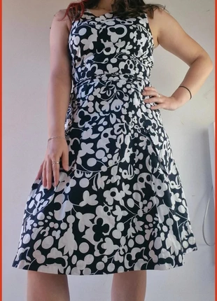 robe noire et blanche Caroll taille 38 M 🌺, brand: Corolle, condition: Very good, size: M / 38 / 10, €20.00, €21.70 includes Buyer Protection