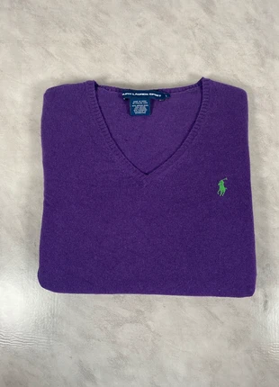 Ralph Lauren Sport pull violet col V logo vert – Taille L (taille petit, convient M) Code 078N, brand: Ralph Lauren, condizioni: Ottime, taglia: M / IT 42 / EU 38, €45.00, €47.95 include la Protezione acquisti Pro