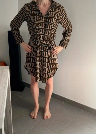 Robe chemise noir camel, marque: New Collection, état: Très bon état, taille: S / 36 / 8, 5,00 €, 5,95 € Protection acheteurs incluse