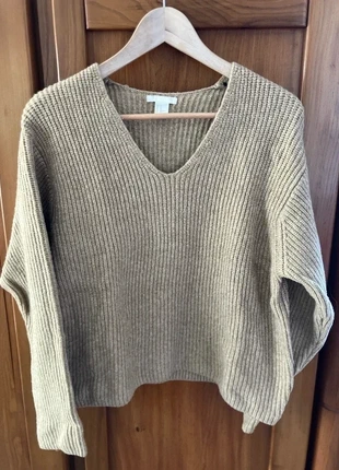 Pull hiver col V oversize beige marron T.34 S H&M, marque: H&M, état: Neuf sans étiquette, taille: S / 36 / 8, 8,00 €, 9,10 € Protection acheteurs incluse