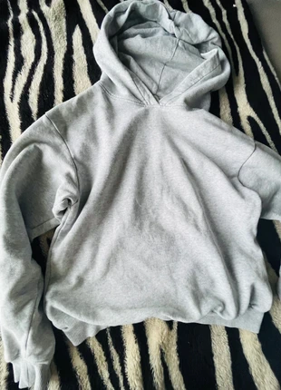 Grey hoodie💕, marque: H&M, état: Très bon état, taille: XS / 34 / 6, 5,00 €, 5,95 € Protection acheteurs incluse