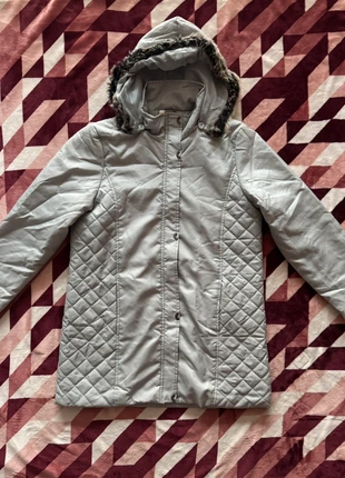 Gray Quilted Damart Jacket – S/M, merk: Damart, staat: Nieuw zonder prijskaartje, maat: XS / 34 / 6, € 35,00, € 37,45 inclusief Kopersbescherming