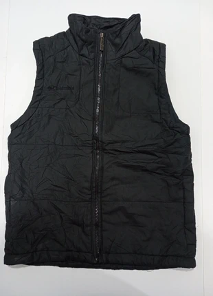 Original Columbia vest, youth size 10/12 years. Black color, with front zip and high collar., marca: Columbia, estado: Muito bom, tamanho: 10 anos / 140 cm, €14.90, €16.35 inclui Proteção do Comprador
