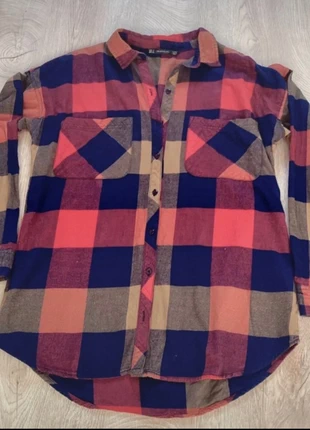 Camicia a quadri in flanella 100% cotone – taglia S (vestibilità over), merk: Zara, staat: Heel goed, maat: S / 36 / 8, € 7,00, € 8,05 inclusief Kopersbescherming