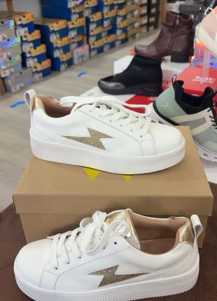 Baskets Vanessa wu Tania 36, brand: Vanessa Wu, condition: New with tags, size: 36, €60.00, €63.70 includes Buyer Protection Pro