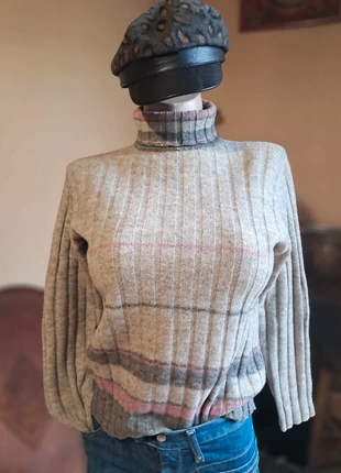 Joli pull col roulé, zustand: Sehr gut, größe: XL / 42 / 14, 4,50 €, 5,43 € inklusive Vinted-Käuferschutz