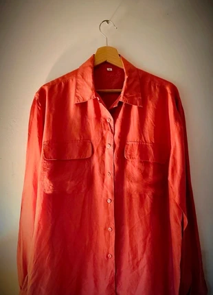Chemise femme vintage oversize en pure soie rouge corail 38/40, brand: Vintage, condizioni: Ottime, taglia: L / IT 44 / EU 40, €12.00, €13.30 include la Protezione acquisti