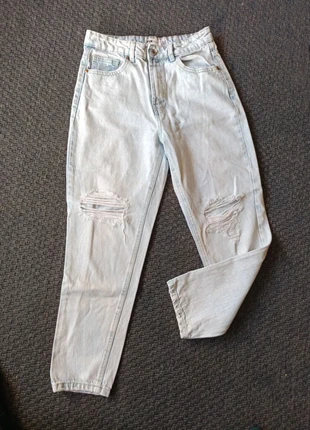 Jean bleu délavé destroy taille M, marque: FB Sister, état: Bon état, taille: M / 38 / 10, 2,00 €, 2,80 € Protection acheteurs incluse