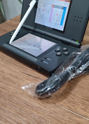 Nintendo ds lite, brand: Nintendo, condition: Very good, £30.00, £32.20 includes Buyer Protection