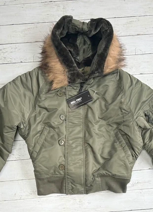 N2B Pilot Bomber Jacket, brand: Mil-Tec, condizioni: Nuovo senza cartellino, taglia: L, €80.00, €84.70 include la Protezione acquisti