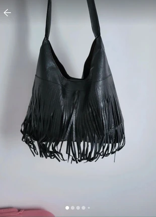 Sac noir à franges bohème chic, état: Très bon état, 7,00 €, 8,05 € Protection acheteurs incluse