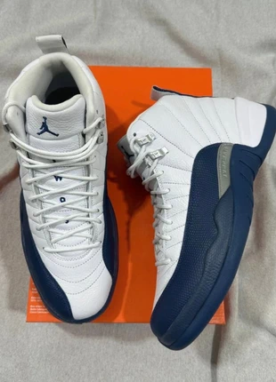 Nike Air Jordan 12 Retro, marque: Jordan, état: Neuf sans étiquette, taille: 42,5, 115,00 €, 121,45 € Protection acheteurs (Pro) incluse
