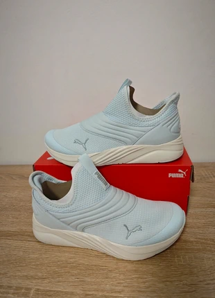 Sneakers Puma taglia 37 nuove mai indossate, brand: Puma, condizioni: Nuovo con cartellino, taglia: 37, €32.00, €34.30 include la Protezione acquisti Pro