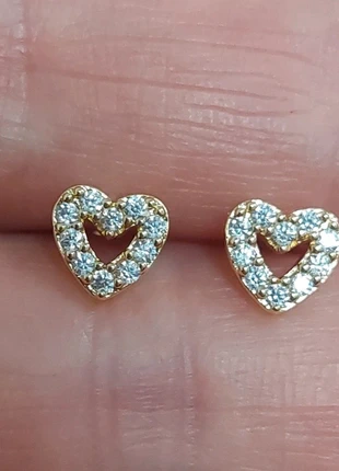 925 Silver Zirconia Heart Stud Earrings, condition: New without tags, £6.00, £7.00 includes Buyer Protection