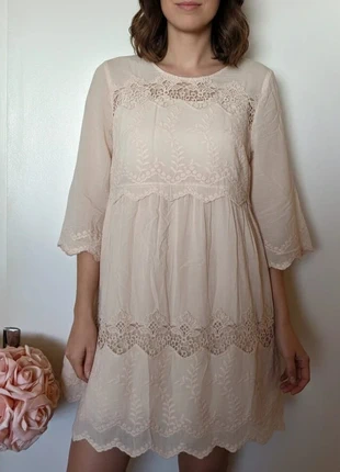 Robe blanche brodée Linea Tesini, marca: Linea Tesini, estado: Novo sem etiquetas, tamanho: M / 38 / 10, €8.99, €10.14 inclui Proteção do Comprador