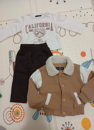 Completo 3 pz nazareno Gabrielli 6/9mesi, marca: Nazareno Gabrielli, estado: Muito bom, tamanho: 6-9 meses / 68 cm, €6.00, €7.00 inclui Proteção do Comprador