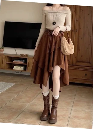 Jupe asymétrique marron western bohème à volants, staat: Heel goed, maat: M / 38 / 10, € 39,90, € 42,60 inclusief Kopersbescherming Pro