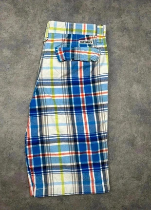 Short Tommy Hilfiger Chino | Taille M | Couleur Multicolore, merk: Tommy Hilfiger, staat: Heel goed, maat: M, € 18,00, € 19,60 inclusief Kopersbescherming Pro