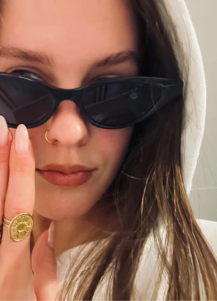 Zonnebril, merk: unknown, staat: Heel goed, € 5,00, € 5,95 inclusief Kopersbescherming