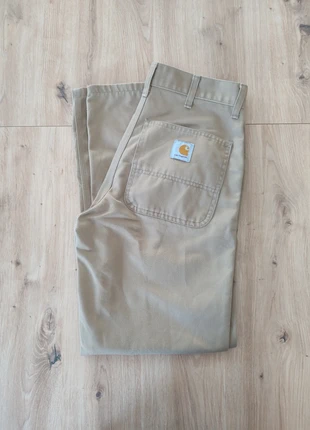 Pantalon Carhartt couleur beige/marron avec logo brodé taille M, brand: Carhartt, condition: Good, size: M, €15.00, €16.45 includes Buyer Protection