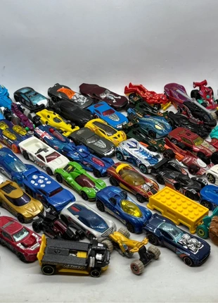 Lot voiture miniature hotwheels 1:64, merk: Hot Wheels, staat: Goed, maat: Universeel, € 15,00, € 16,45 inclusief Kopersbescherming