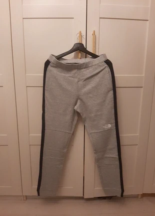 TNF broek, marca: The North Face, estado: Muy bueno, tamaño: S, 15,00 €, 16,45 € Protección al comprador incluida