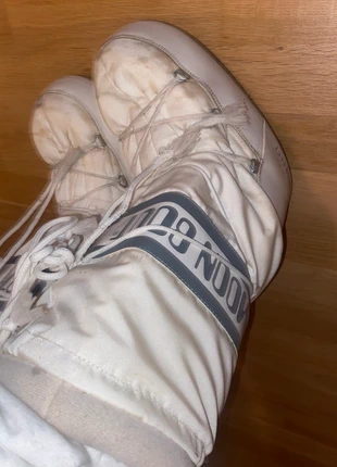 Moon Boots weiß swag, marke: Moon Boot, zustand: Gut, größe: 42, 60,00 €, 63,20 € inklusive Vinted-Käuferschutz