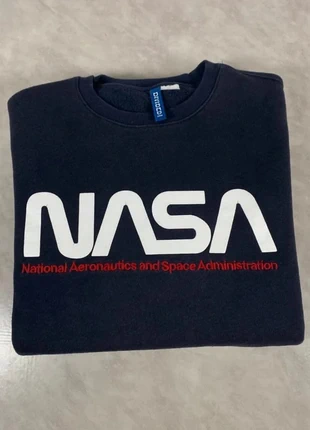 Sweat NASA Divided H&M bleu marine – logo officiel + drapeau USA – taille XS oversize Code 284, brand: H&M, condition: Very good, size: XS, €18.00, €19.60 includes Buyer Protection Pro