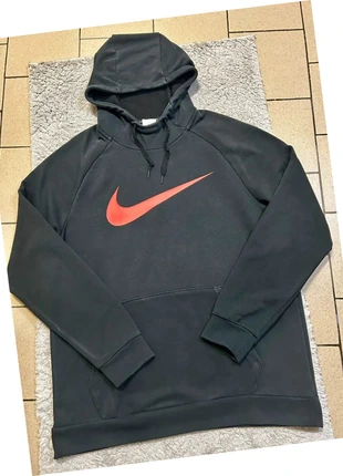 Sweat à capuche Nike noir logo rouge Swoosh Dri-Fit M, brand: Nike, condition: Very good, size: M, €19.99, €21.69 includes Buyer Protection