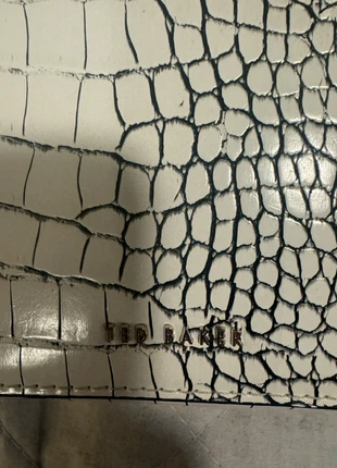 Elegante kleine tas, merk: Ted Baker, staat: Heel goed, € 13,00, € 14,35 inclusief Kopersbescherming