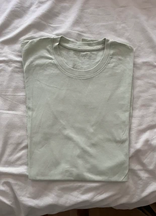 T Shirt Celio vert Taille M, marke: Celio, zustand: Sehr gut, größe: M, 5,00 €, 5,95 € inklusive Vinted-Käuferschutz