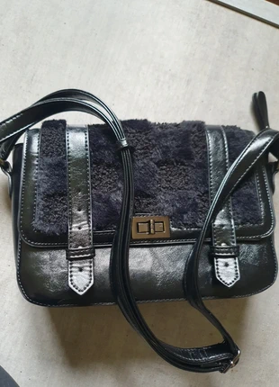 Sac à main moumoute, état: Très bon état, 6,00 €, 7,00 € Protection acheteurs incluse