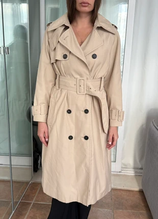 Beige trench coat Zara 38, marque: Zara, état: Très bon état, taille: M / 38 / 10, 25,00 €, 26,95 € Protection acheteurs incluse