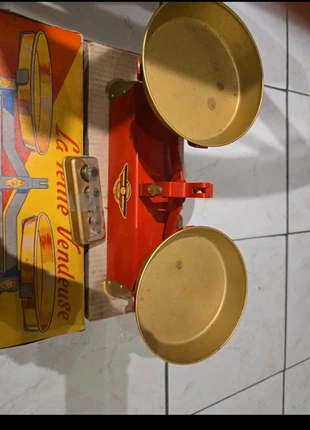 Jouet balance ancienne, brand: la petite vendeuse, condizioni: Buone, €15.00, €16.45 include la Protezione acquisti