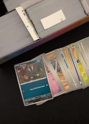 Lot 100 cartes pokemon sans doubles, marke: Pokémon, zustand: Sehr gut, 4,00 €, 4,90 € inklusive Vinted-Käuferschutz