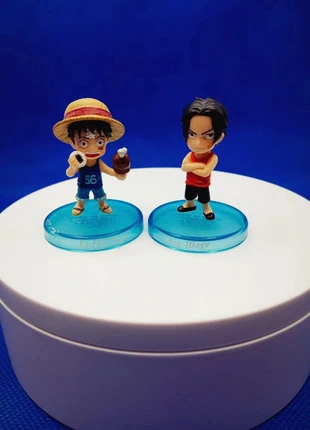 Young Luffy & Young Ace Gashapon One Piece, marke: OnePiece, zustand: Sehr gut, größe: Frühchen, bis 44, 9,90 €, 11,10 € inklusive Vinted-Käuferschutz