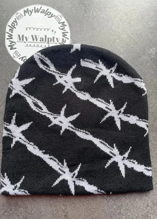 bonnet y2k "chains" black and white, marca: y2k, estado: Bom, tamanho: Tamanho único, €14.99, €16.44 inclui Proteção do Comprador Pro