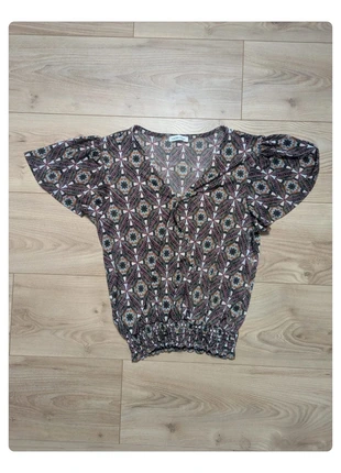 Haut Cache Cache Femme - Légèrement transparent à motifs - Taille S - Très bon état, merk: Cache Cache, staat: Heel goed, maat: S / 36 / 8, € 1,90, € 2,70 inclusief Kopersbescherming