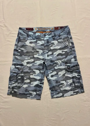 💫vintage y2k year 2000’s rock revival camo hiphop japanese style short 💫(BB16), marque: Rock Revival, état: Très bon état, taille: W34 | FR 44, 49,99 €, 53,19 € Protection acheteurs (Pro) incluse