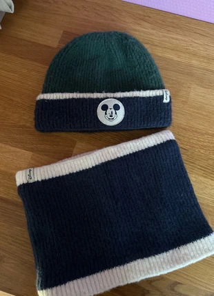 Ensemble bonnet tour de cou Disney Mickey, brand: Disney, condition: Very good, size: 5-8 years, 54 cm, €5.00, €5.95 includes Buyer Protection