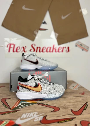 Nike LeBron 20 (GS) Taille 35,5, merk: Nike, staat: Nieuw met prijskaartje, maat: 35.5, € 129,00, € 136,15 inclusief Kopersbescherming