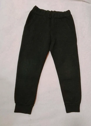 Pantalón deportivo negro infantil, marca: Local, estado: Muy bueno, tamaño: 5 años / 110 cm, 5,00 €, 5,25 € Protección al comprador incluida