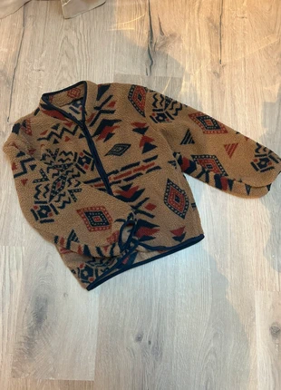 Mooi vest maat 122/128, merk: merkloos, staat: Heel goed, maat: 7 jaar / 122 cm, € 5,00, € 5,95 inclusief Kopersbescherming